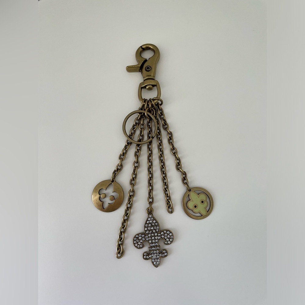 Kathy Van Zeeland Fleur-de-Lis Bag Charm